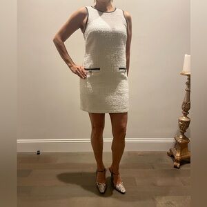 L'AGENCE Cream Textured Sleeveless Shift Dress with Black Trim